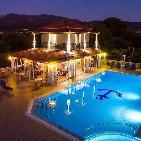 Makis Hotel